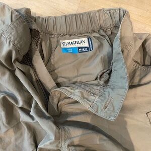 Magellan fish pants size 10-12